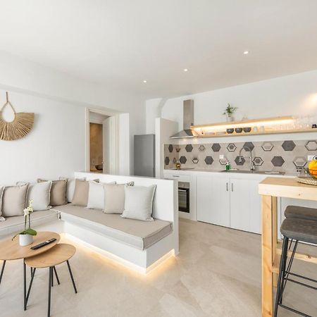 Utopia Luxury Apartments Науса Экстерьер фото